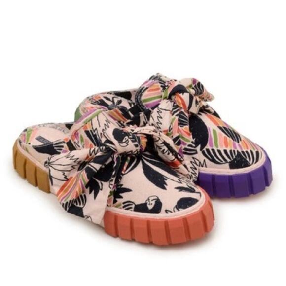 FARM RIO Birds Multi Color Tropical Bow Slide On Mules Shoes Size 13 - Picture 1 of 10